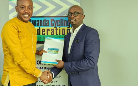 Murenzi Abdallah yahererekanyije ububasha n’uwamusimbuye muri Ferwacy