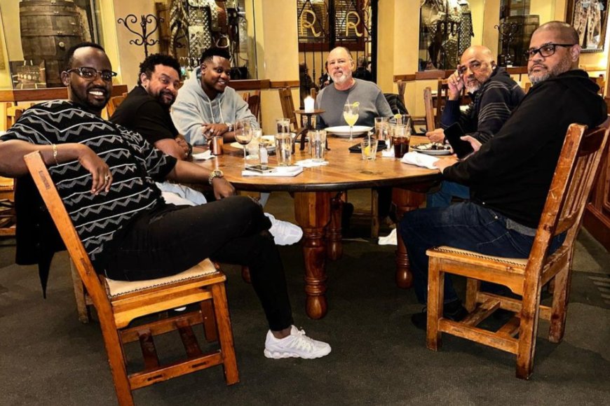 Nyuma na nyuma Bruce Melodie uri muri America yahuye n’umuhanzi w’ikirangirire ku Isi, Dr Shaggy