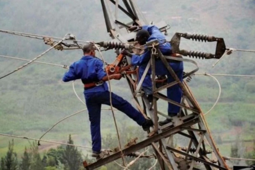 REG yasobanuye impamvu zateye ibura ry’umuriro mu Gihugu hose