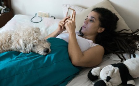 Buri wese ningombwa ko abimenya, dore ingaruka zishobora guterwa no kuryama amasaha macye