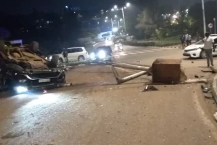 Impanuka ikomeye cyane, imodoka yari itwawe n’uwahaze agatama yakoreye impanuka mu kanogo igonga ipoto ya kamera