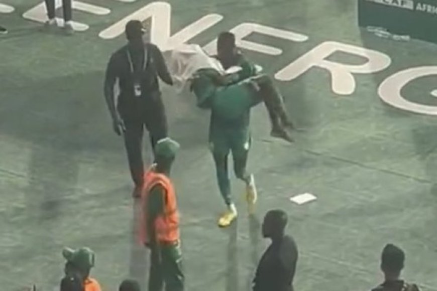 Umukinnyi wa Senegal yaguye igihumure nyuma yo gutsindwa umukino