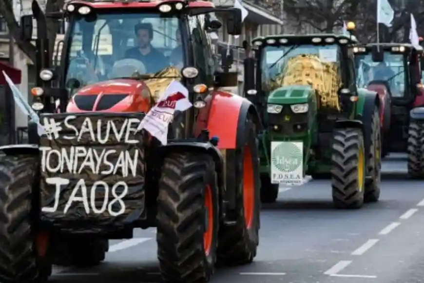 Mu Bufaransa abahinzi bakoze imyigaragambyo idasanzwe bavuga n’ikizatuma bayihagarika