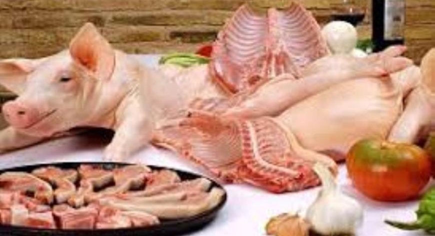 Abakunzi b'akabenzi (INGURUBE) Barabyinira ku rukoma nyuma yuko bashyizwe igorora!