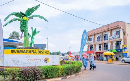 Rwamagana: Umunsi w’Intwari wahujwe no gutaha imihanda mishya