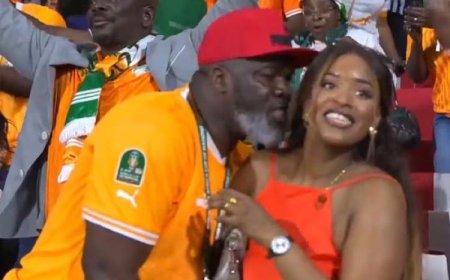 Umugabo wari wizihiwe  wafashwe na Camera ashaka gusoma umugore w’abandi.