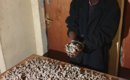 Rubavu: Abantu 3 bafatanywe udupfunyika 9000 tw’urumogi.