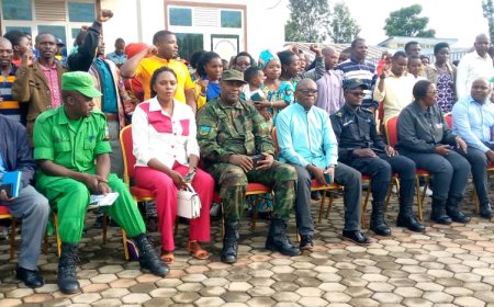 Ngororero : Abaturage barishimira ubukangurambaga bwiswe ‘Nk’umurabyo 12’ (AMAFOTO)