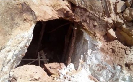 Kamonyi: Umusore w'imyaka 24 yapfuye agwiriwe n'ikirombe-Amashusho