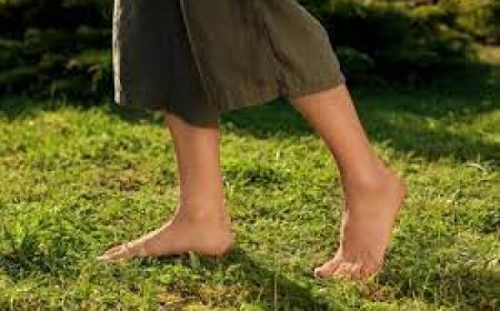 Reba impamvu ukwiye Kugenda utambaye inkweto dore ko bifasha imitsi y’umubiri gukora neza