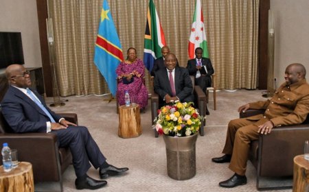 Perezida Tshisekedi na Ndayishimiye bahuriye mu biganiro byo kwiga ku mutekano wo muri Congo