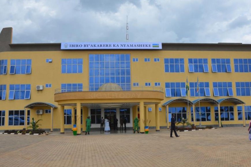 Nyamasheke: Umugabo w’imya/ka 74 y’amavuko uherutse kwifata agatema ingurube yasanzwe amanitse mu mugozi yapfuye!