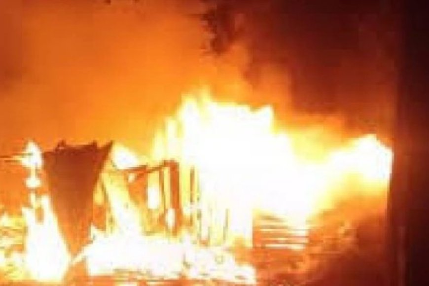 Umugabo yahunze nyuma yo gutwika inzu ye kubera gushwana na se bapfuye amafaranga 100