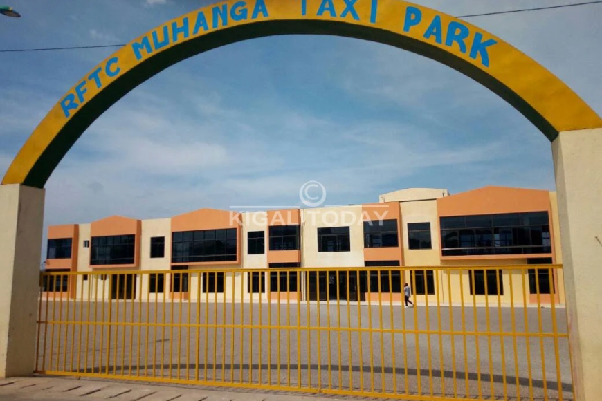 Muhanga: Umwana w’umukobwa yabyariye mu bwiherero bwa gare ya Muhanga