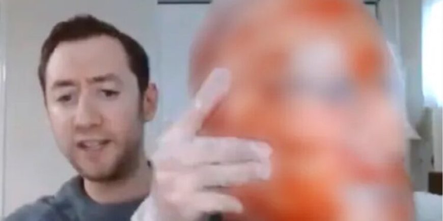 Abaturage nabana byabateye ubwoba! Umugabo yakase umutwe wa se abinyuza kuri YouTube