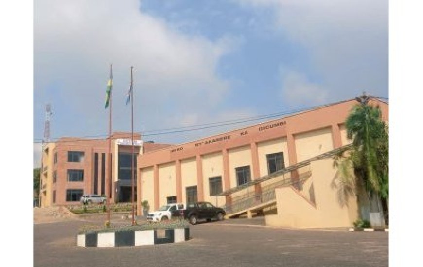 Gicumbi: Umwana w’uruhinja yasanzwe mu cyobo cy’amazi yapfuye