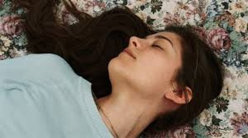 Menya ubusobanuro bwo kurota ufungura amaso bikanga