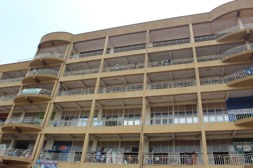 Mu Nkundamahoro  umugabo yahiyahuriye bikekwa ko yazize urusimbi