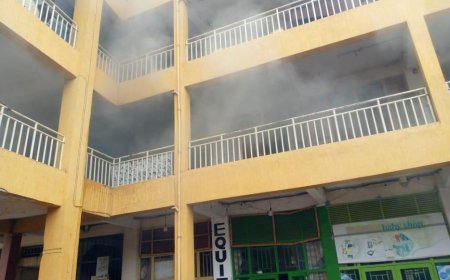 Iduka ry’imyenda riherereye mu igorofa y’Inkundamahoro ryibasiwe n’inkongi y’umuriro