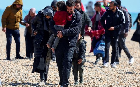 U Bwongereza: Abimukira barenga ibihumbi 55 bo mu Bwongereza bari mu gihirahiro