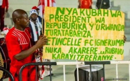 Abafana ba Etincelles FC baratabaza umukuru w'igihugu (Reba amafoto)