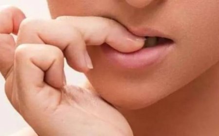 Abasore: Nubona ibi bimenyetso ku mukobwa igihe muri kumwe uzamenye ko agukunda n’ubwo atabikubwira