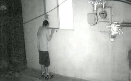 Umugabo(Nyiribyondo)  yatawe muri yombi azira  kurunguruka umupangayi we w’umugore yambaye ubusa