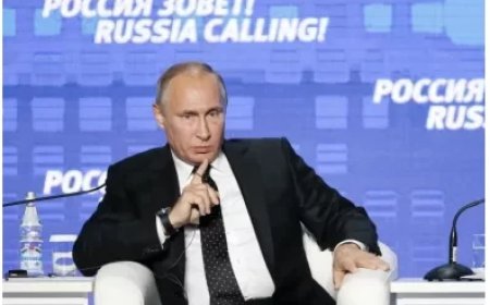 Perezida Putin yaninuye demokarasi ya Amerika abasaba ko bakwiye gusubira kwiga, biraza gucura iki