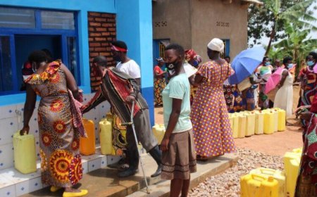 Bugesera: Abagabo bibwira ko isuku yo mu rugo ikorwa n’abagore n’abana gusa bahwituwe