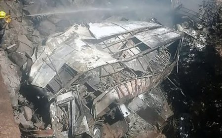 Abantu 45 baburiye ubuzima mu mpanuka iteye ubwoba ya bisi , ubwo bari bagiye mu myiteguro ya Pasika