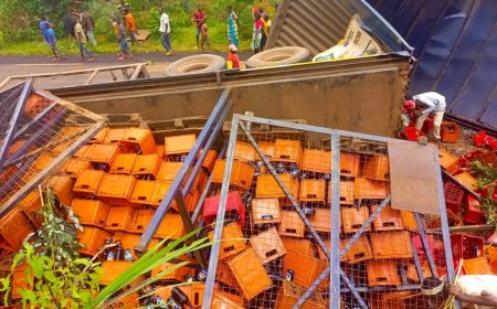 Burundi: Habaye impanuka iteye imodoka itwara ibinyobwa bya Brarudi yakoze impanuka icikamo kabiri igitaraganya