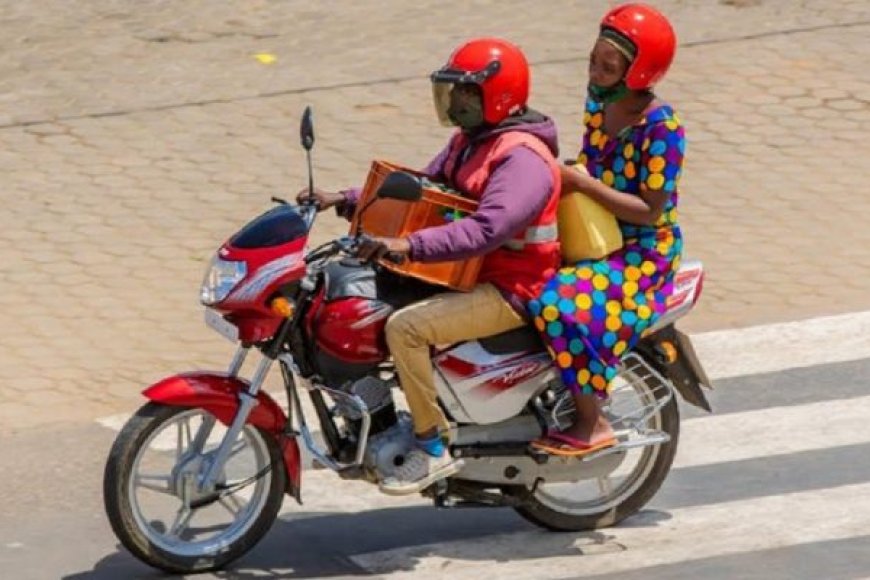 Abamotari bagaragaje impamvu idasanzwe yatumye bifuza kutazongera gutwara abagore kuri moto zabo mu masaha y’ijoro