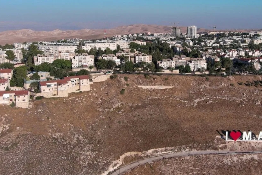 Israel nubwo iri muntambara itoroshye numutwe wa Hamas yemeje ko igiye kubaka inzu 3400 mu ntara ya West Bank