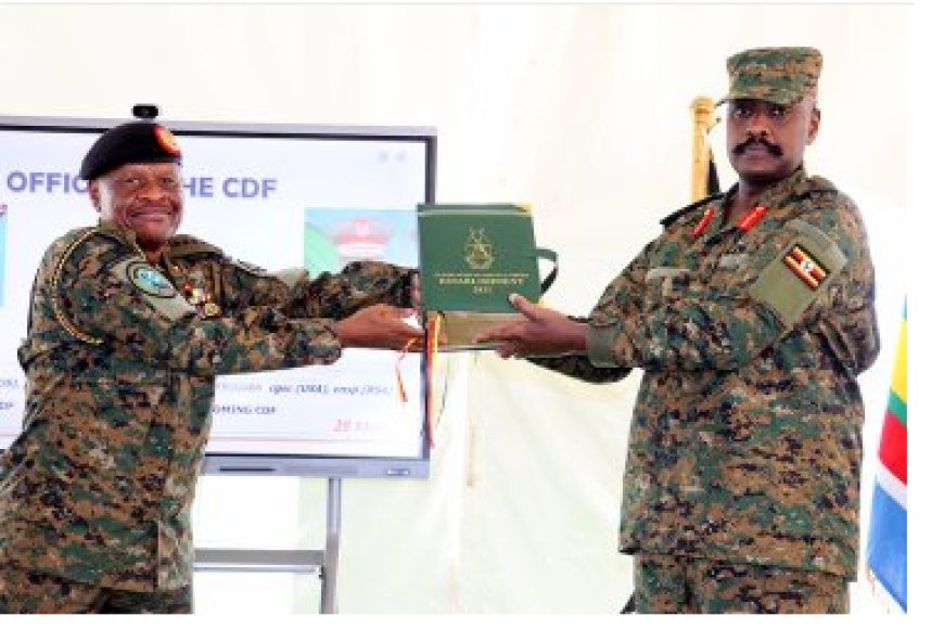 Gen. Muhoozi yatangiye inshingano nk’Umugaba Mukuru w’Ingabo za Uganda abaye uwa 13