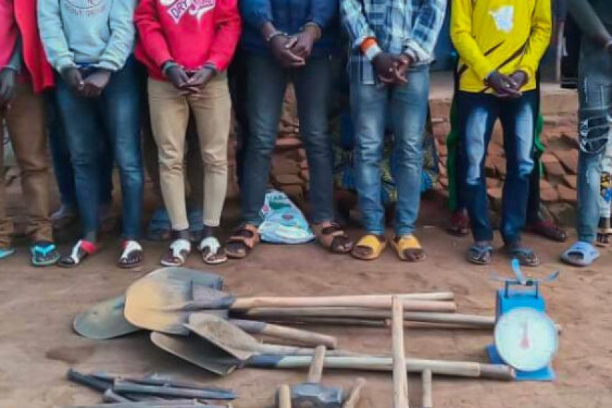 Polisi yataye muri yombi abantu 48 bakekwaho gukora ubucukuzi butemewe