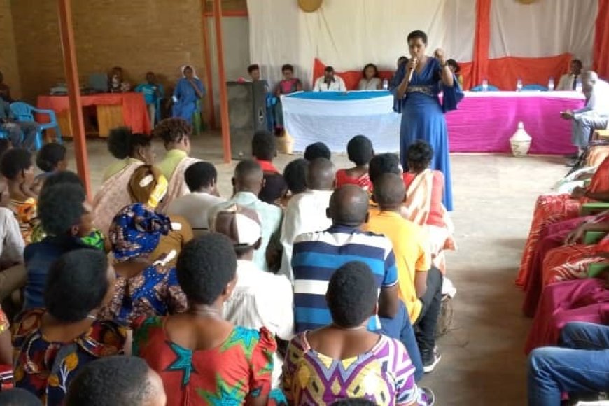 Ubuhamya bw'Umugore waretse inzoga "Iyo namaraga kugasoma, n’umugabo w’ibiro 200 naramwikoreraga"