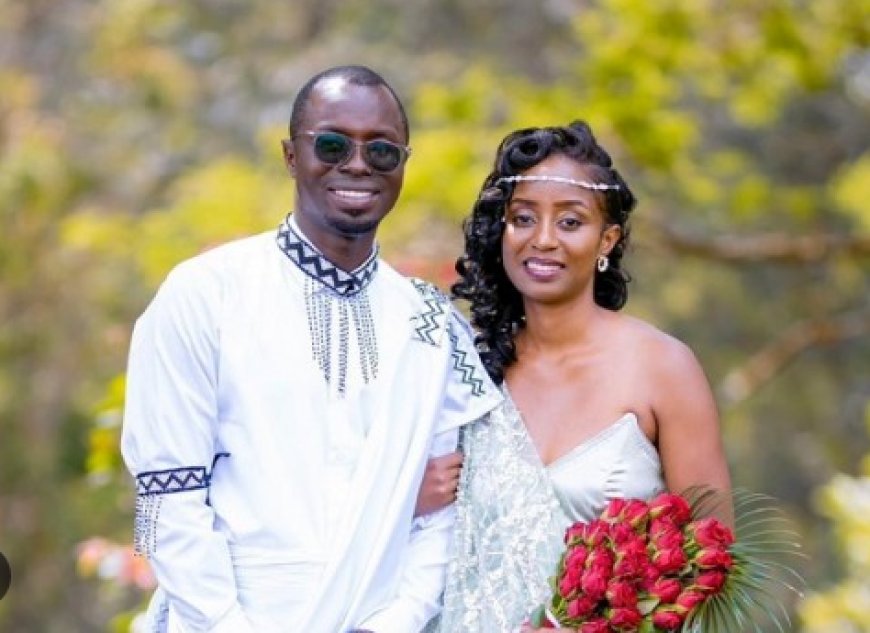 Ismael Mwanafunzi n’umugore we bibarutse