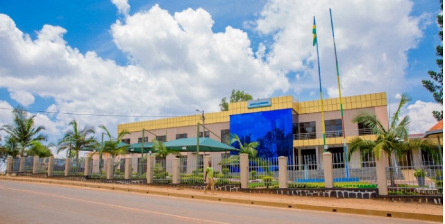 Muhanga: Inkuru y’ umukozi wa REG wishwe n’ umuriro w’ amashanyarazi yashenguye benshi