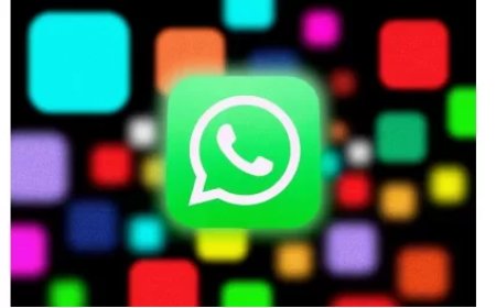 Abakoresha Whatsapp na Facebook baraye mubwigunge kubera ihagarara ry'izi mbuga