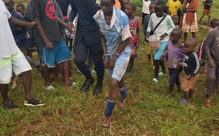 Umukino wa kimwe cya kane cy’igikombe cy’Amahoro mu bagore!Abakinnyi bakubise umusifuzi, umwe ashyirwa mu mapingu