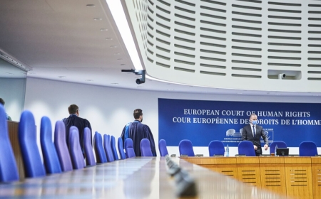 U Bwongereza bwaciye amarenga yo kwikura mu Rukiko rw’u Burayi kubera amasezerano n’u Rwanda ku bimukira