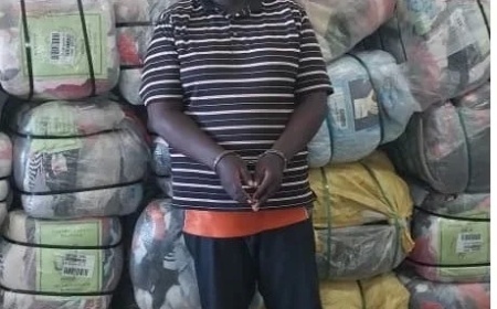 Police Yataye Muri yombi Umugabo  apakiye mu modoka amabalo 52 y’imyenda ya caguwa ya magendu