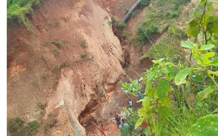 Nyaruguru/Cyahinda: Umukingo wagwiriye Abagabo babiri umwe ahita ahasiga ubuzima undi akurwamo yajanjaguritse