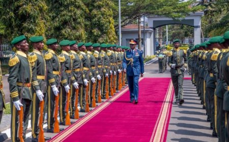 Perezida Kagame yihanganishije Kenya avuga icyo azibukira kuri Gen Ogolla