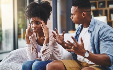 Dore ibintu bibi cyane bizakubaho niba ugira akantu ko gufuhira umukunzi wawe ugakabya