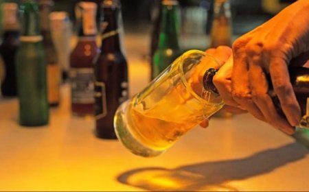 U Buhinde: Abaturage bari kubyinira kuru koma nyuma yaho abatora bemerewe inzoga n’ibiryo by’ubuntu