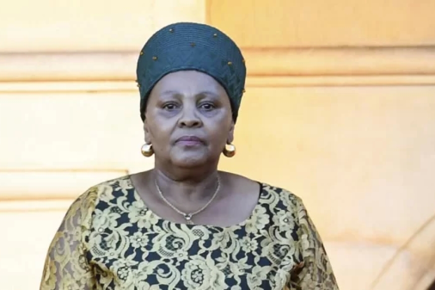 Perezida w’Inteko ukekwaho ruswa ya ‘perruque’ yeguye