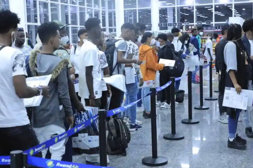 Umushinga w’itegeko rigenga Impunzi, abayobozi bashya barimo 16 mu kigo kimwe-Ibyemejwe n’Inama y’Abaminisitiri