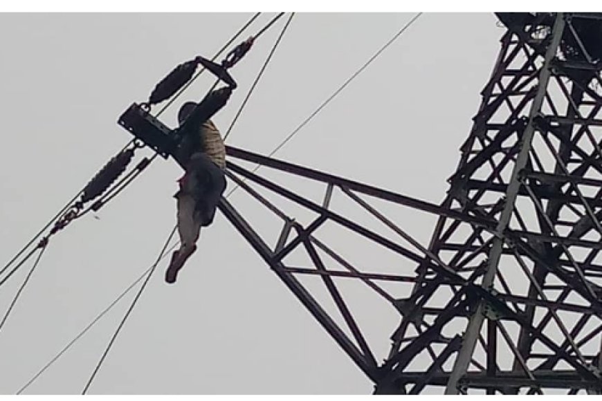 Kamonyi: Yuriye ipoto afatwa n’umuriro w’amashanyarazi, Imana ikinga ukuboko