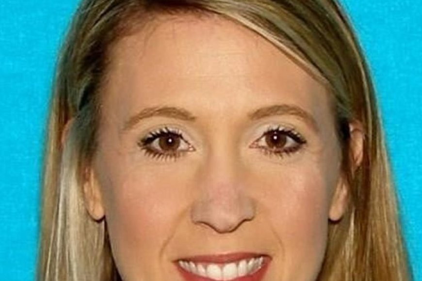 Amerika: Umwarimukazi yafatiwe mu modoka nijoro ari gusambanya umwana w'imyaka 17 yigisha